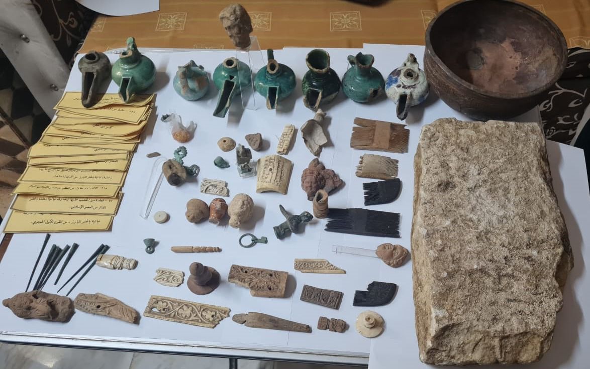 القطع الأثارية المسروقة من جامعة سوهاج